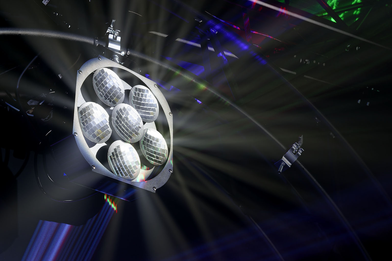 Motorized disco ball effect