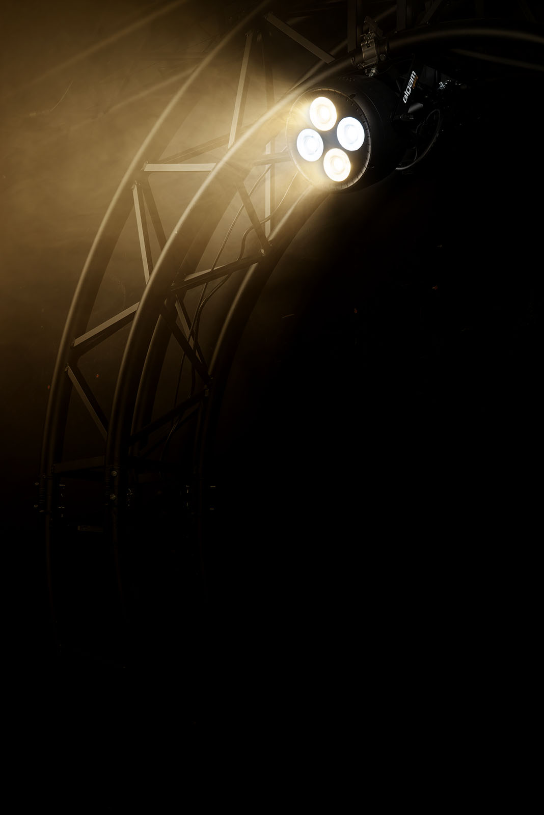 Cold/warm white 4x 50W COB LED Par