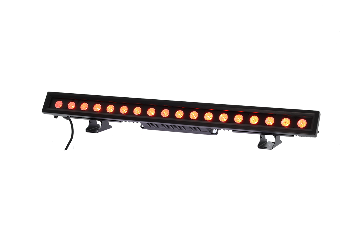 LED Wash bar 18 X 12W RGBW PIX IP65