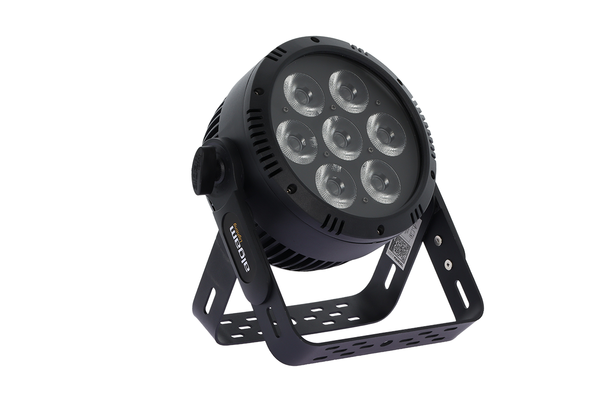 IP65 7 x 25W QUAD LED Par