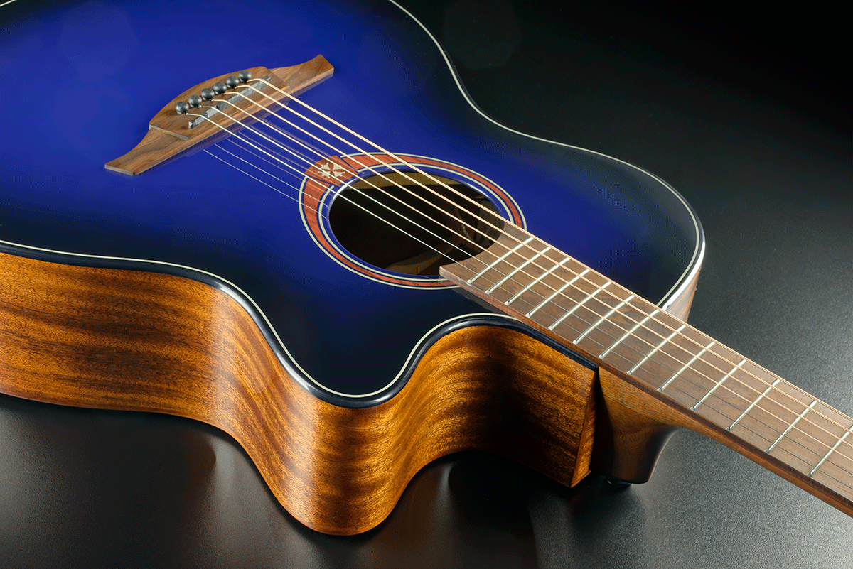 Tramontane Special Edition Blue Auditorium Cutaway Acoustic-Electric