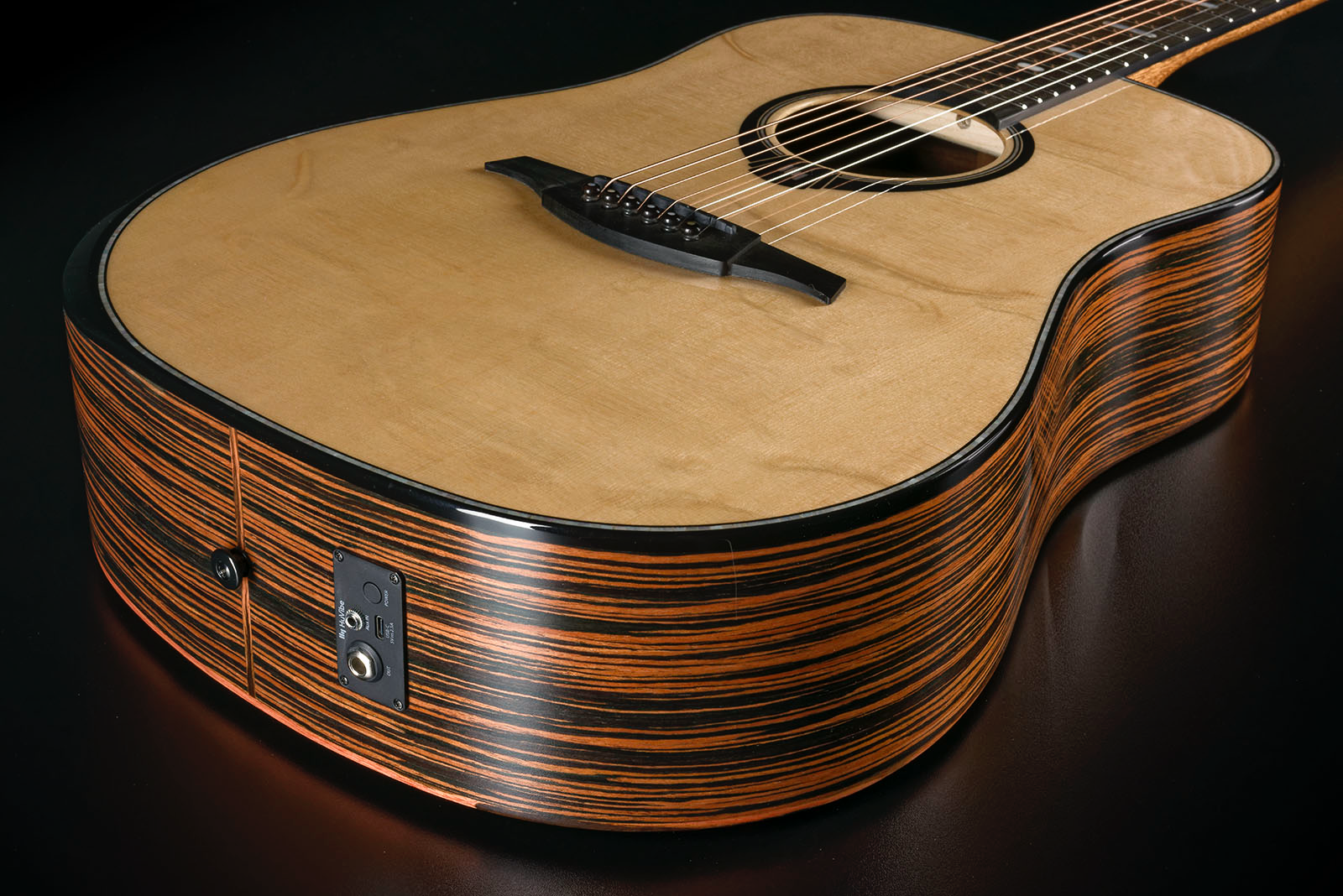 HyVibe 50 Dreadnought Bevel Gloss