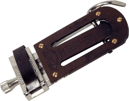 Soprano sax reed cutter